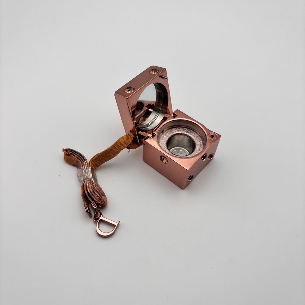 Dior Summer Play Crystal Dice Lip Gloss Bag Charm – Rose Gold - Picture 4 of 4